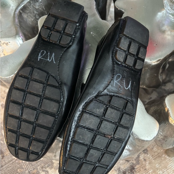 Louis Vuitton Men's Textured Black Loafers size 40 or a 7 vintage expensive - Picture 11 of 17